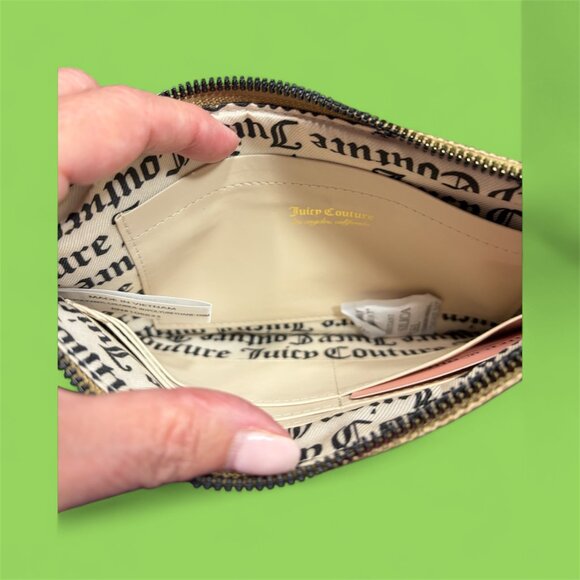 JUICY COUTURE NWT - WRISTLET / HANDBAG GOTH IN TEXTURED BROWN - Picture 5 of 5